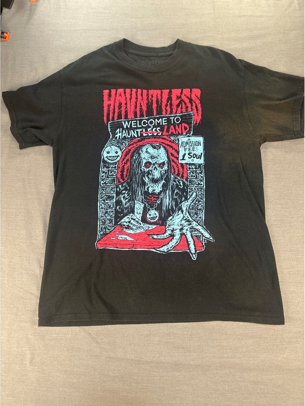 Hauntless Welcome to Hauntless Land Graphic Black T-Shirt Size Medium